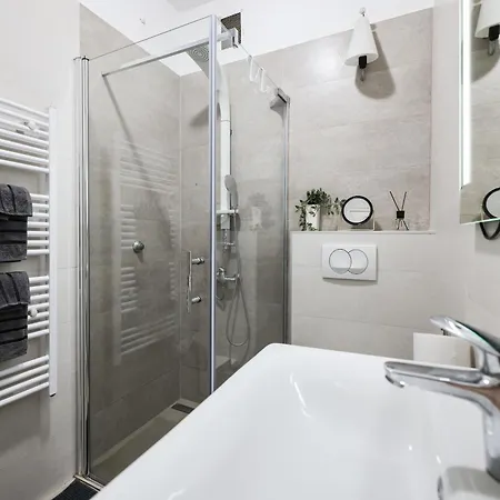 Elanda Downtown Appartement *