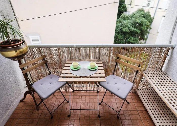 Elanda Downtown Appartement *